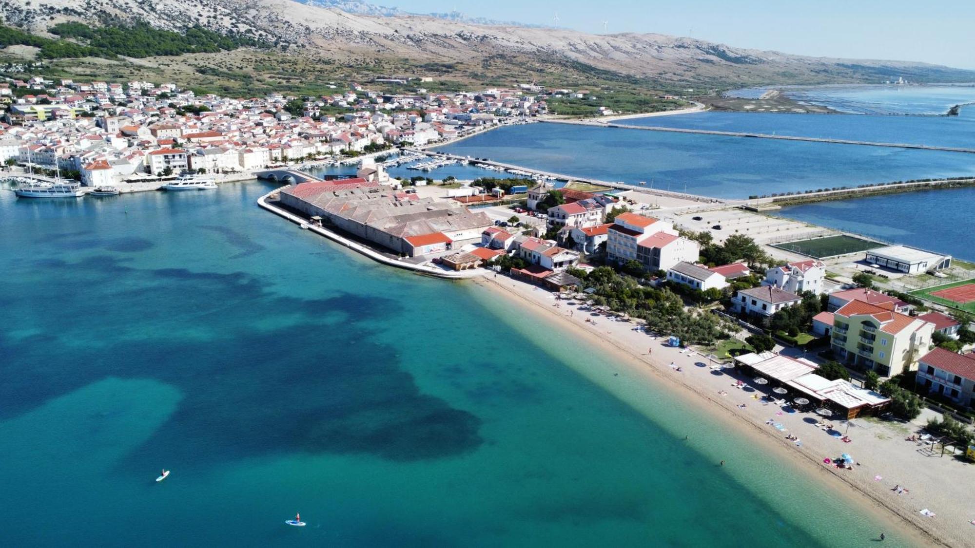 Sailor Apartments Pag Town Buitenkant foto